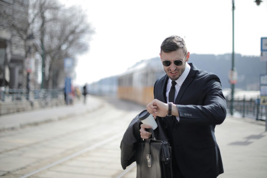 busy professionals start running